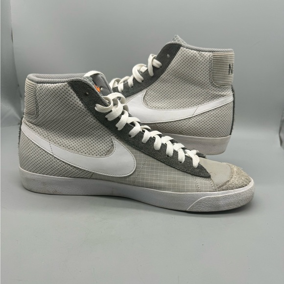 Nike Blazer Mid 77 Patch Smoke Gray White Running Shoes Mens Size 13 - Picture 2 of 7